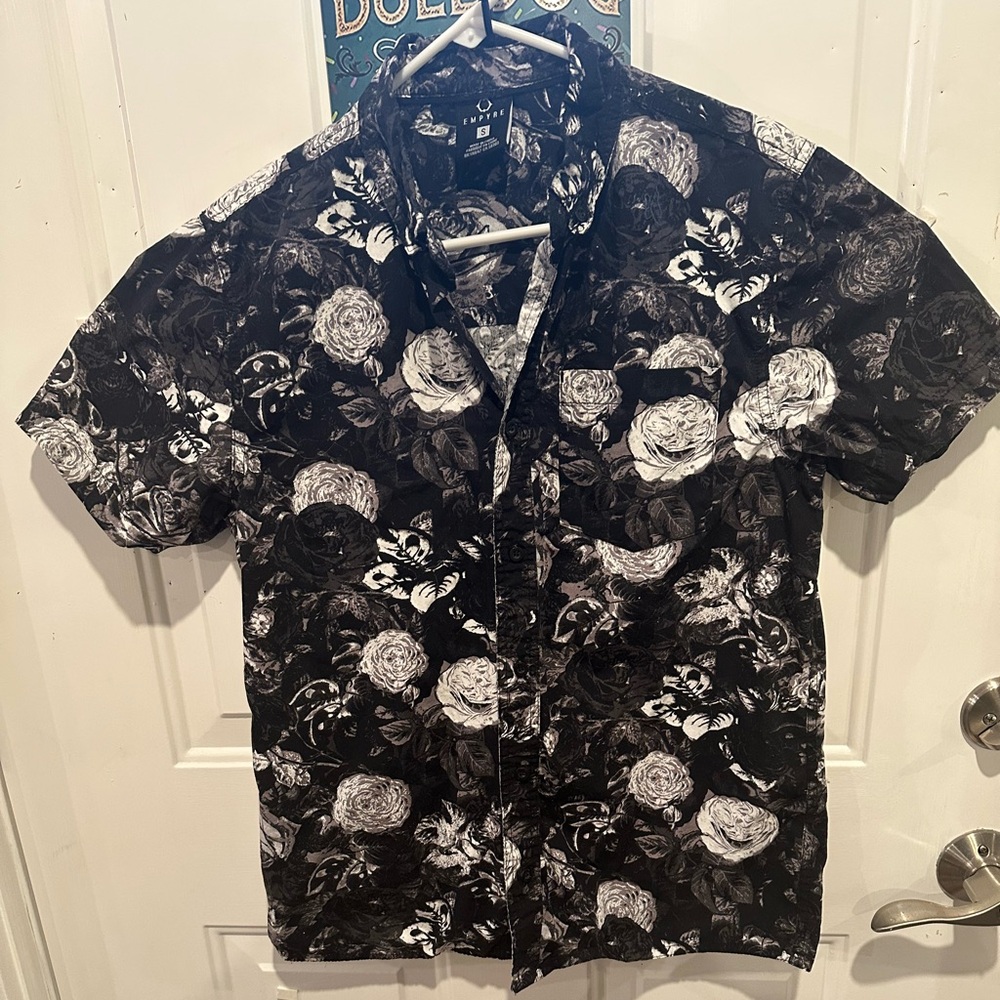Empyre Inverted Floral Black Short Sleeve Button Up Shirt